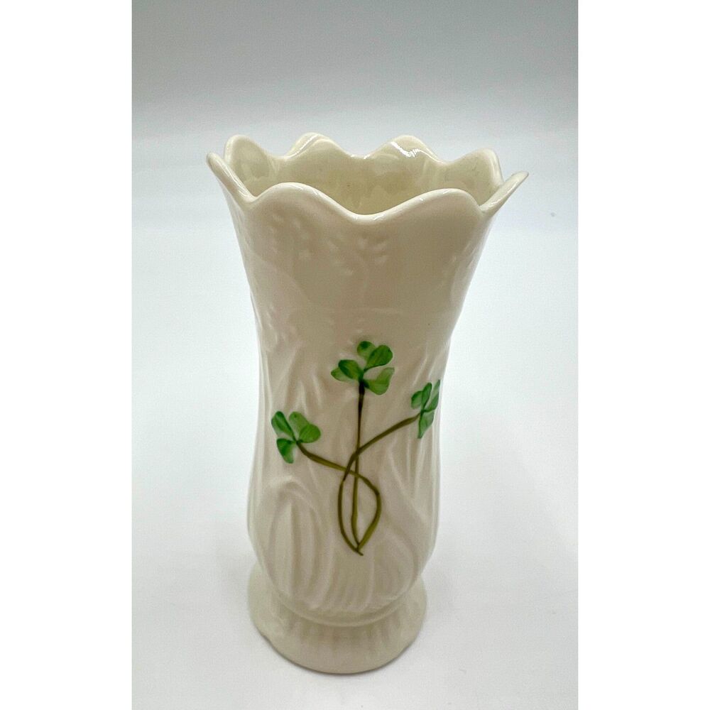Belleek Classic Shamrock 4" Bone Bud Vase Ireland Porcelain